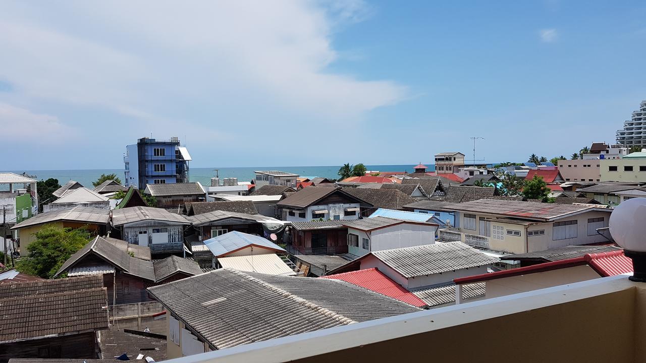 Baan Taweesuk Guest House HHQ Exterior foto