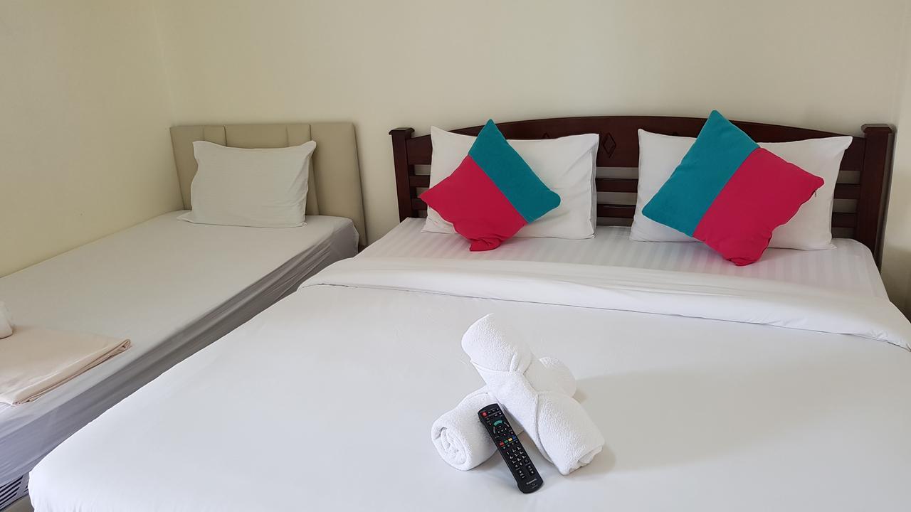 Baan Taweesuk Guest House HHQ Exterior foto