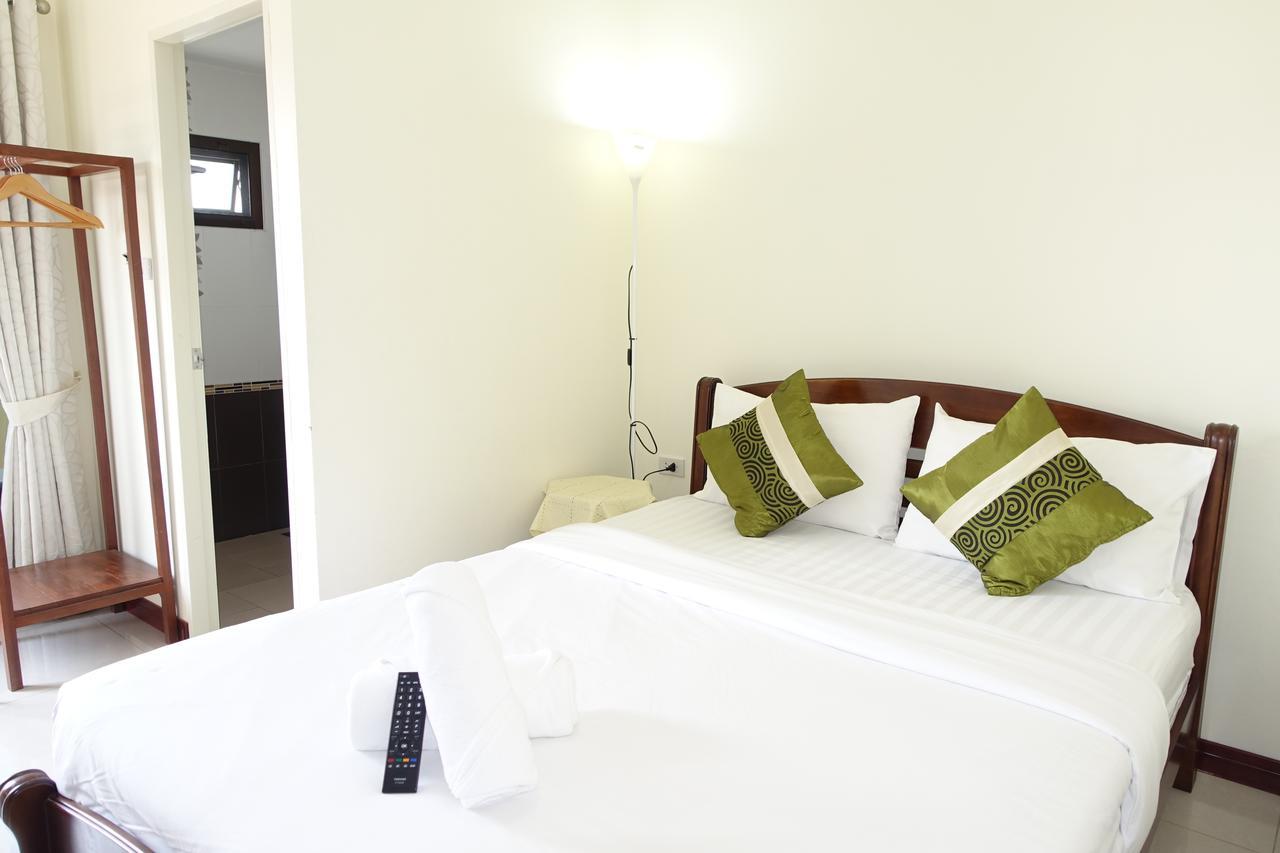 Baan Taweesuk Guest House HHQ Exterior foto