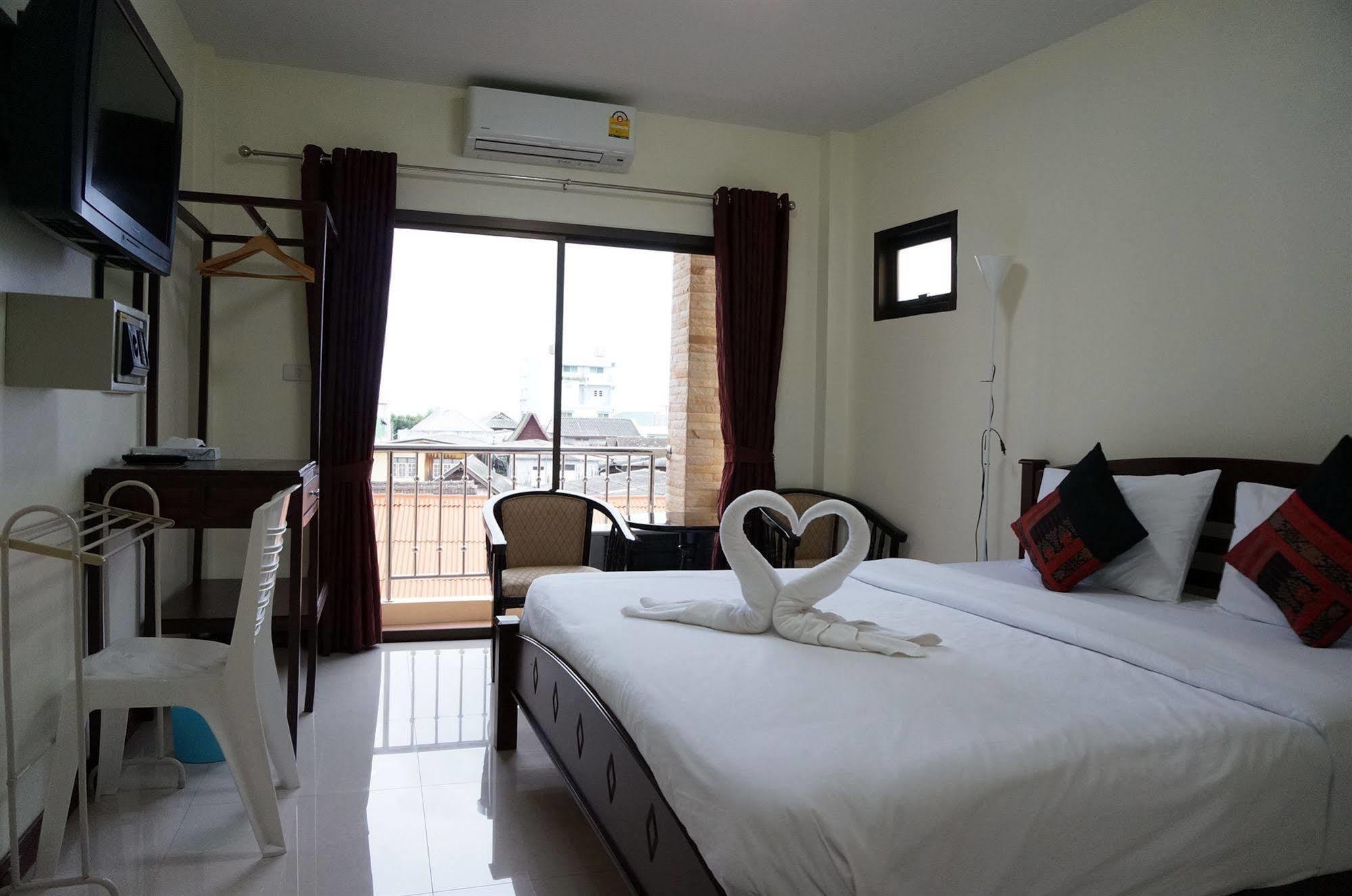 Baan Taweesuk Guest House HHQ Exterior foto